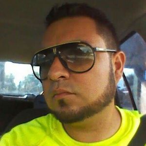 Meet your Posher, Luis